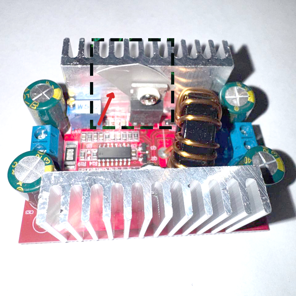 Перетворювач DC-DC 400Вт, що підвищує напругу з 8,5-50В до 10-60В 12А. Уцінка: перевернута термопрокладка