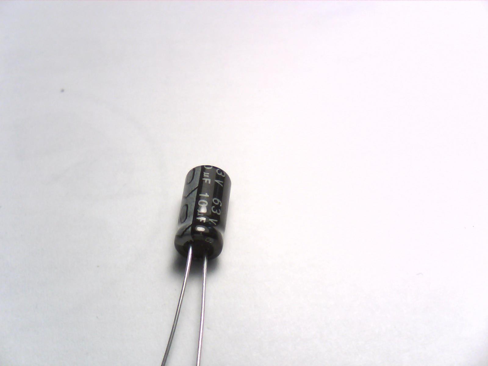 10uF 63V 6,3x11mm (Elektrolytkondensator) 10uF 63V 6,3x11mm (Elektrolytkondensator)