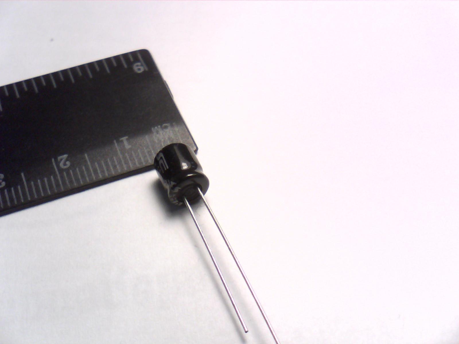 220uF 16V 6,3x8mm (Elektrolytkondensator) 220uF 16V 6,3x8mm (Elektrolytkondensator)