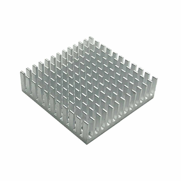 Радіатор алюмінієвий 40x40x11 mm Радіатор алюмінієвий 40x40x11 mm