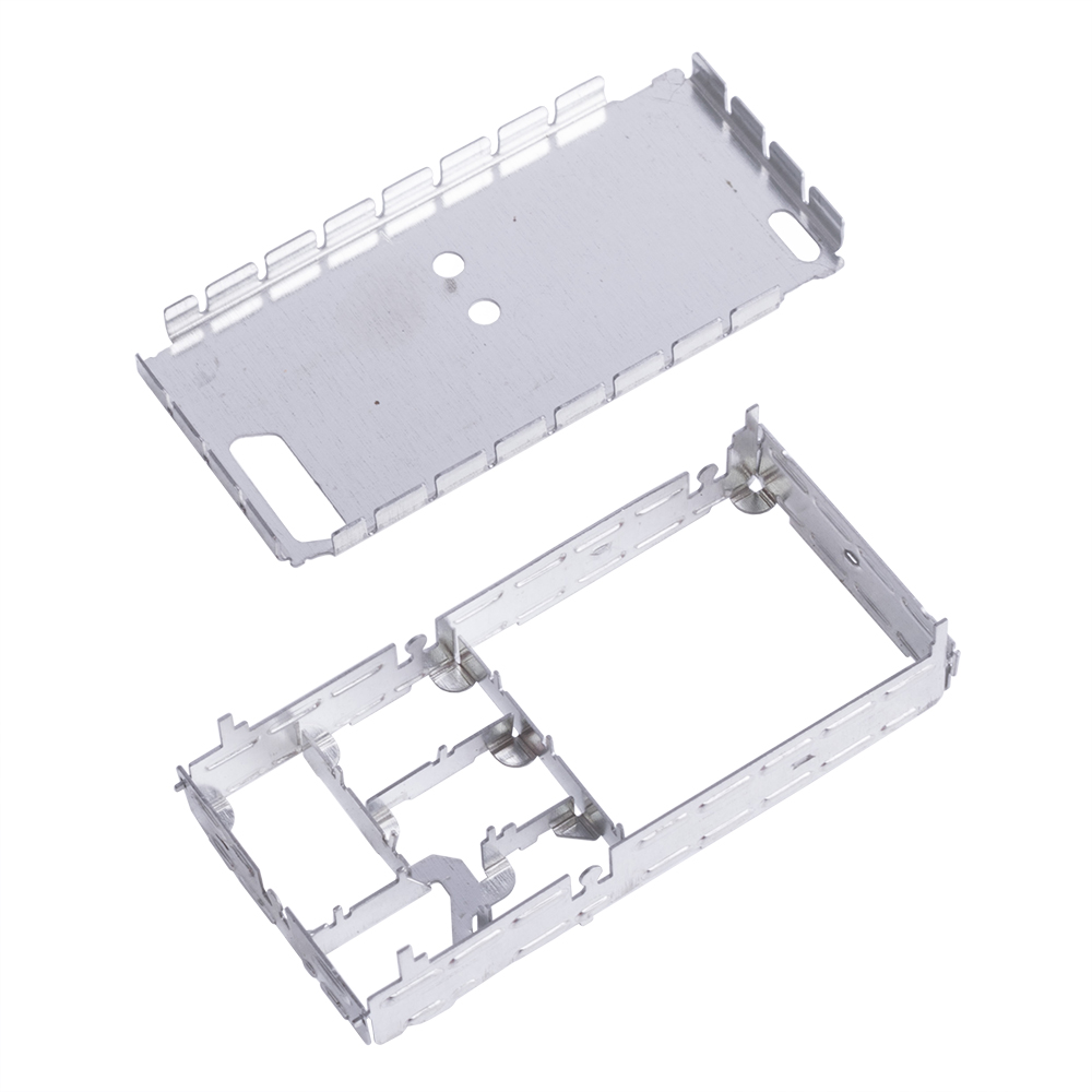 Экранирующая панелька с крышкой 58x28x10mm Экранирующая панелька с крышкой 58x28x10mm