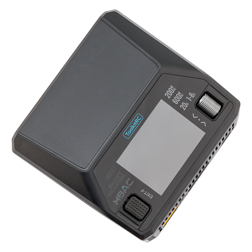 M8AC зарядний пристрій (M8AC – ToolkitRC)
