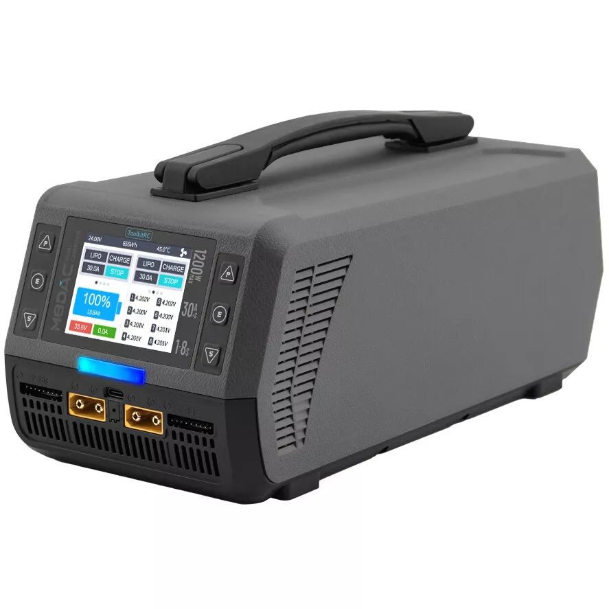 M8DAC зарядний пристрій (xxxx – ToolkitRC) M8DAC зарядний пристрій (xxxx – ToolkitRC)