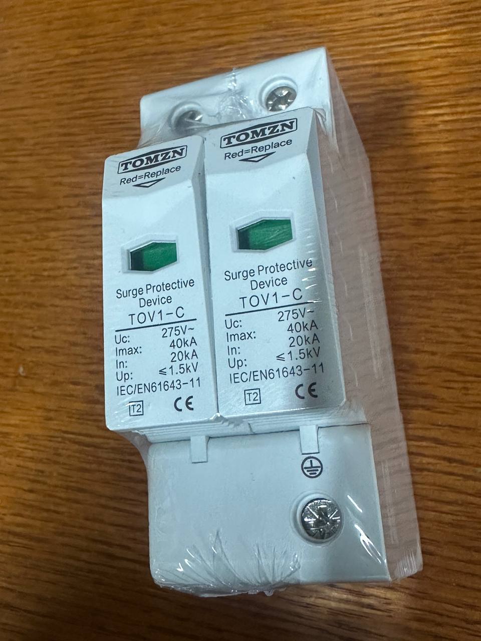 Пристрій захисту від імпульсних перенапруг 2P AC TOV1-C 275V TOMZN Пристрій захисту від імпульсних перенапруг 2P AC TOV1-C 275V TOMZN