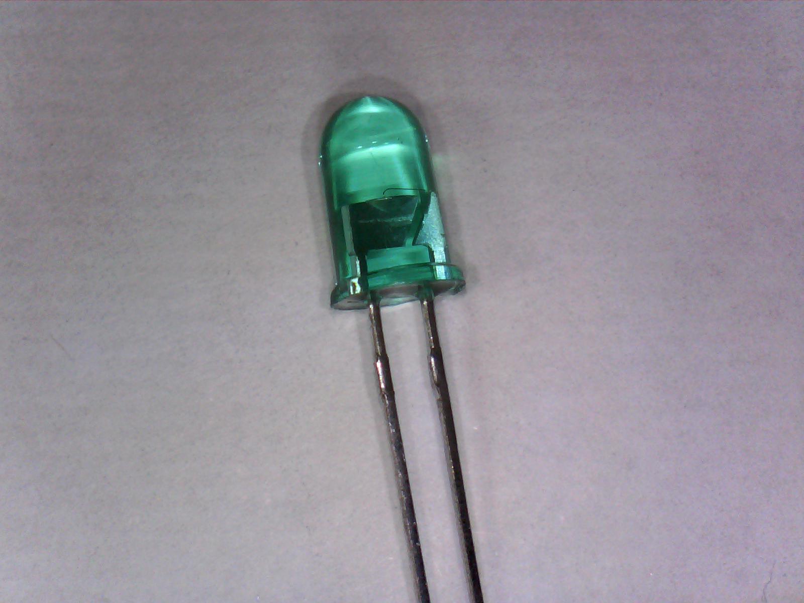 LED 5mm grün 565nm, 24° (HLMP-3517 Kingbright)