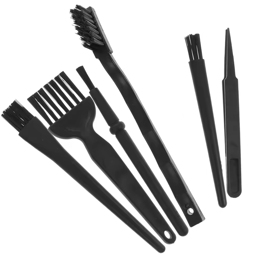 Набір з 6 антистатичних щіток