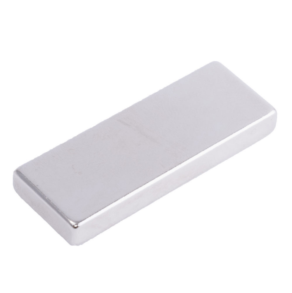 Магнит NdFeB, Блок 40 x 15 x 5 mm (N38), Ni+Cu+Ni (никель) Магнит NdFeB, Блок 40 x 15 x 5 mm (N38), Ni+Cu+Ni (никель)
