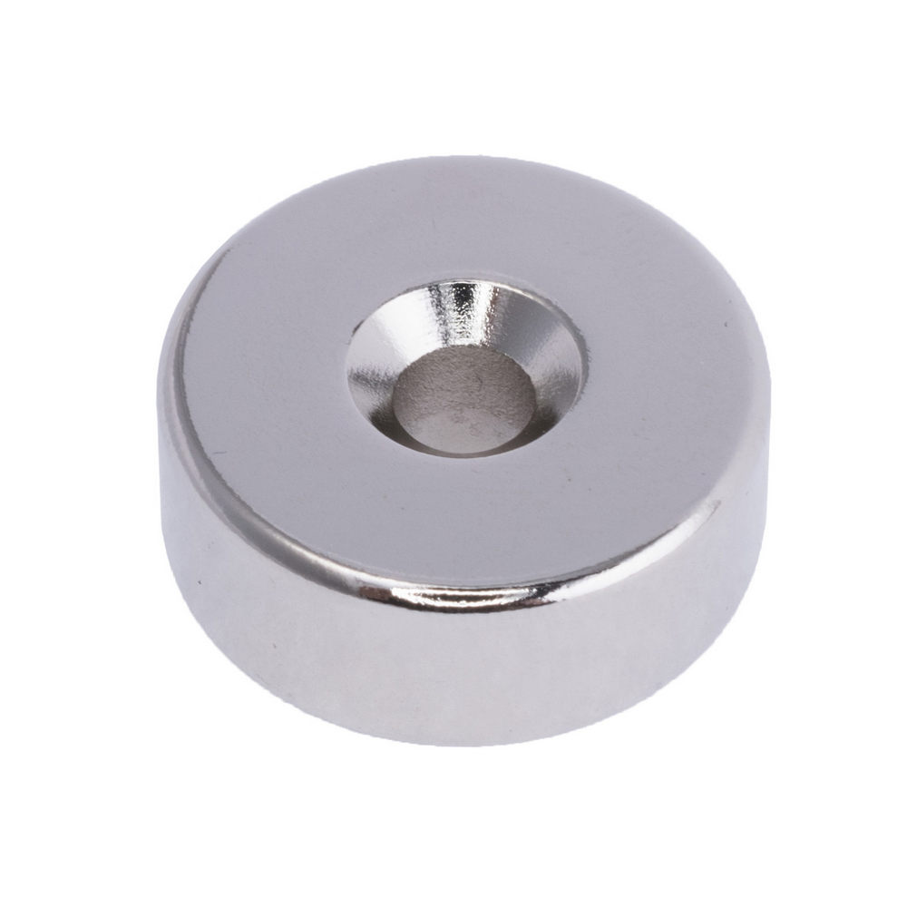 Магнит NdFeB, Шайба под потай D20 x d7.5/4.5 x 8 mm (N38), Ni+Cu+Ni (никель) Магнит NdFeB, Шайба под потай D20 x d7.5/4.5 x 8 mm (N38), Ni+Cu+Ni (никель)