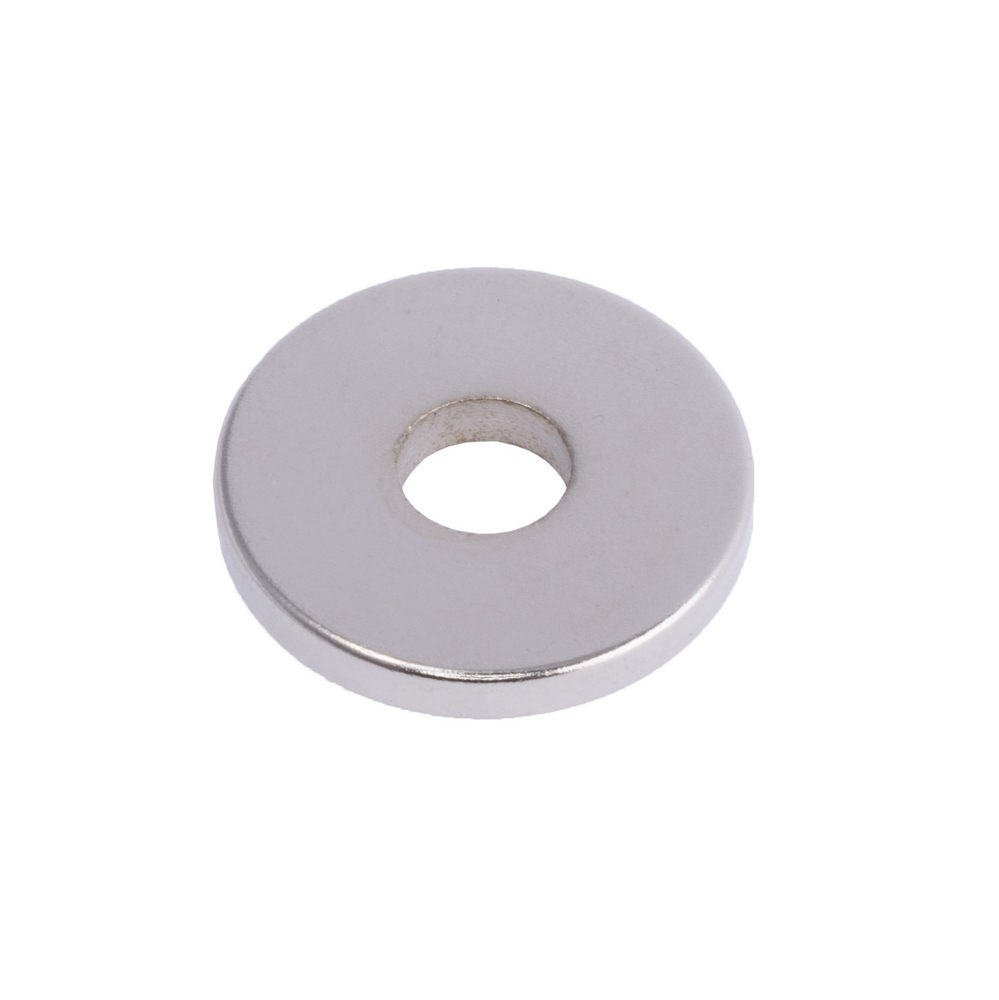 Магнит NdFeB, Кольцо D22 x d7 x 3 mm (N38), Ni+Cu+Ni (никель) Магнит NdFeB, Кольцо D22 x d7 x 3 mm (N38), Ni+Cu+Ni (никель)