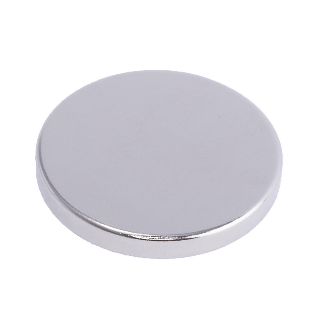 Магнит NdFeB, диск/цилиндр D30 x 4 mm (N38), Ni+Cu+Ni (никель) Магнит NdFeB, диск/цилиндр D30 x 4 mm (N38), Ni+Cu+Ni (никель)