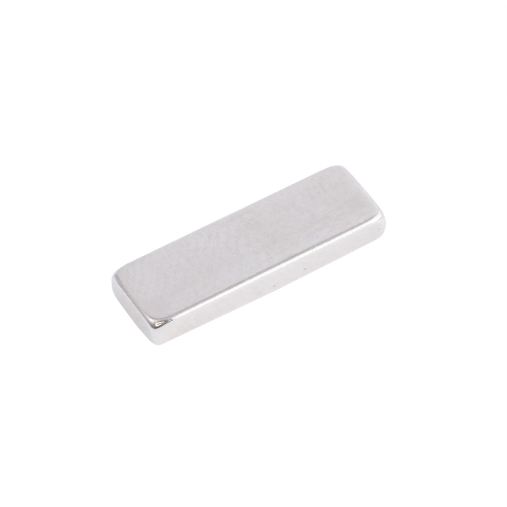 Магнит NdFeB, Блок 15 x 5 x 2 mm (N48), Ni+Cu+Ni (никель) Магнит NdFeB, Блок 15 x 5 x 2 mm (N48), Ni+Cu+Ni (никель)
