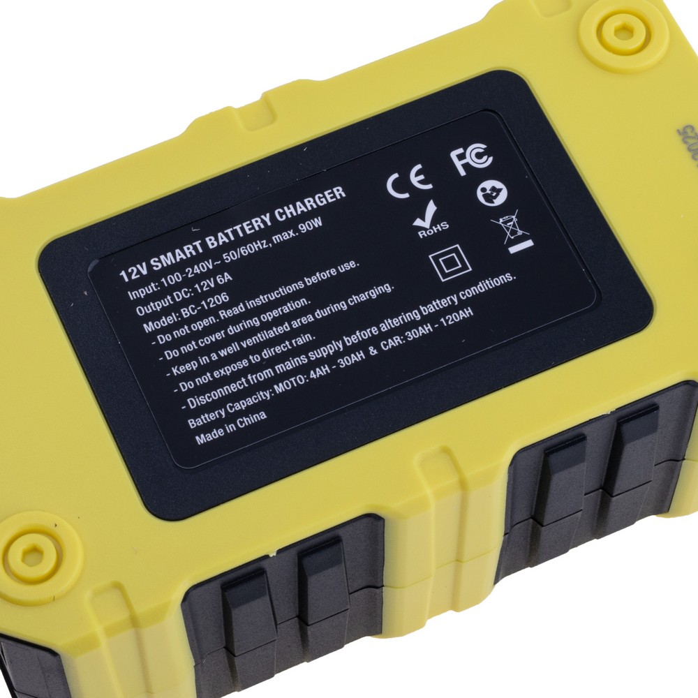Зарядний пристрій для свинцево-кислотних акумуляторів 12V, 6A,  BC1206