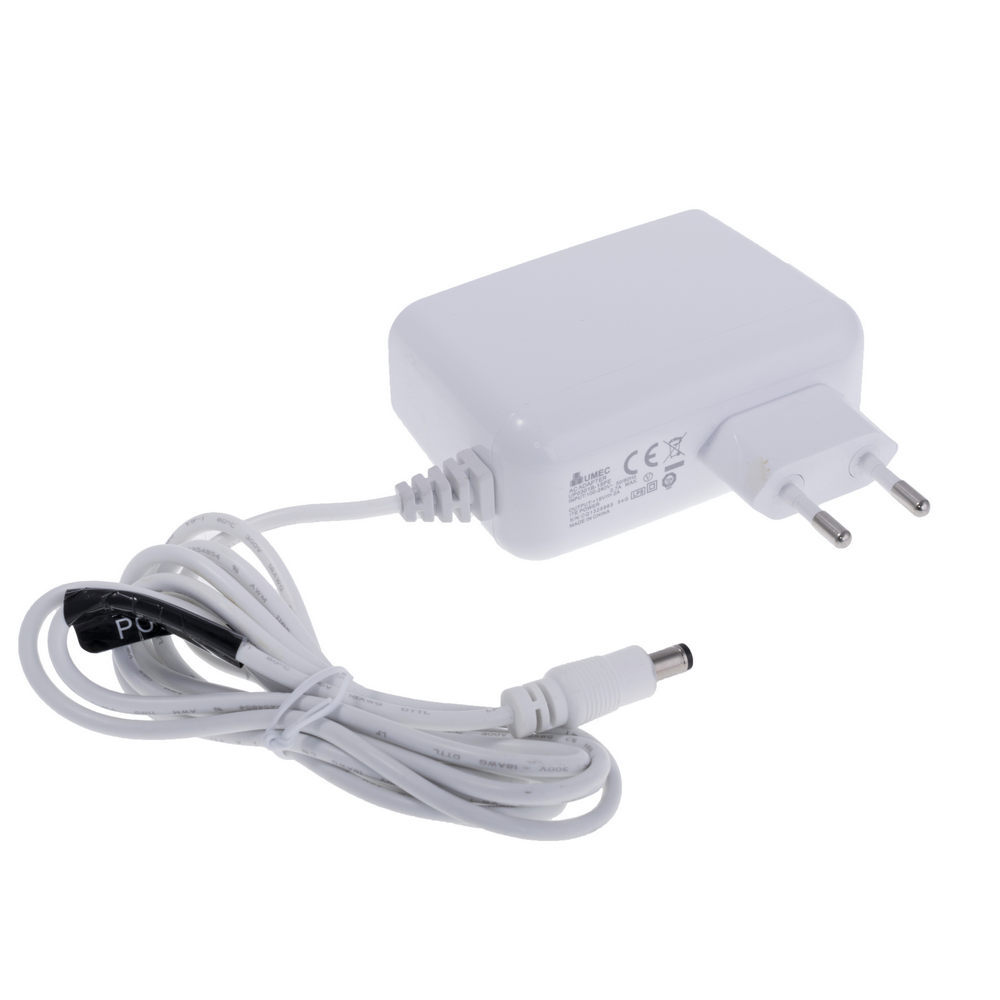 UP0301B-15PE 15V/2A