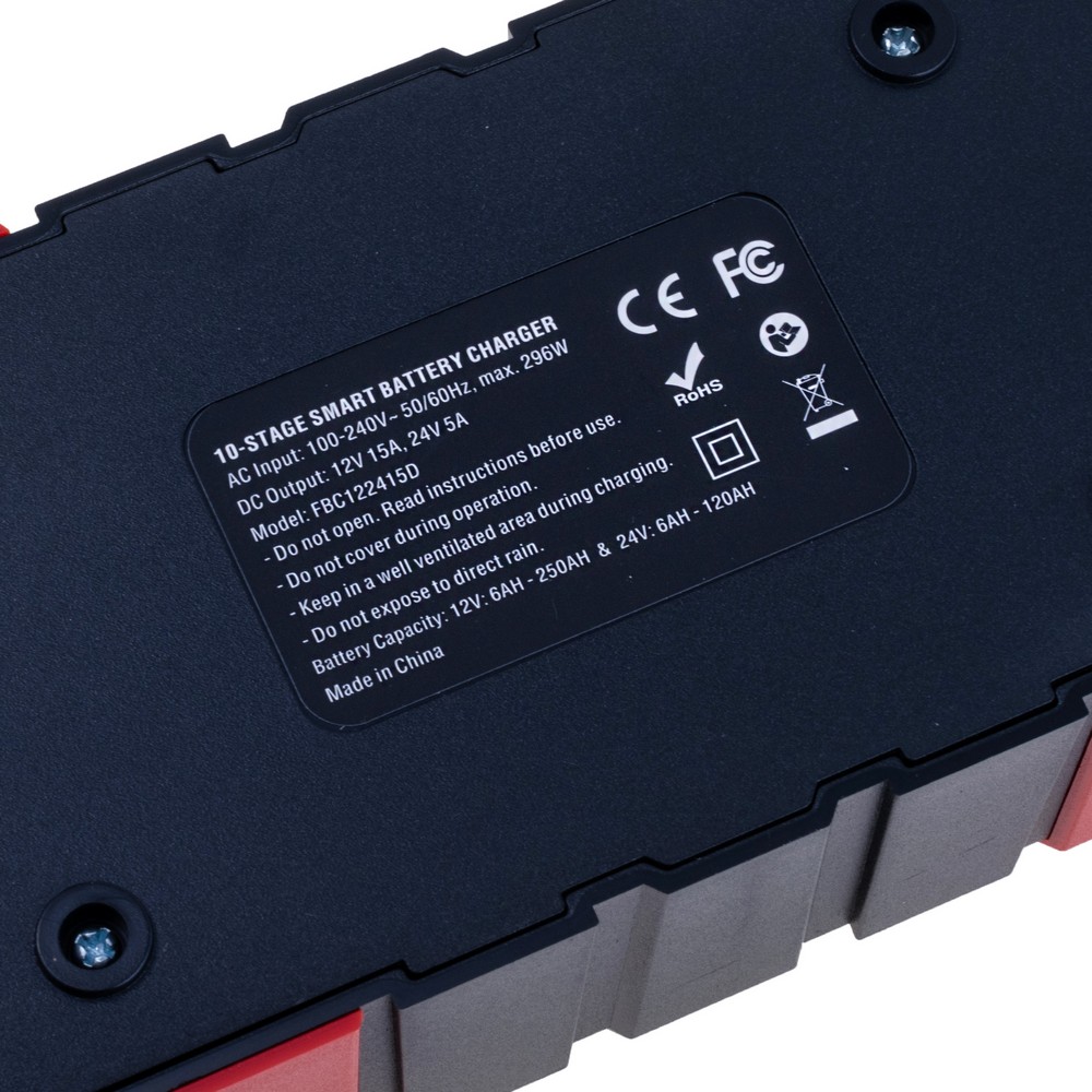Ladegerät 12V/15A - 24V/5A для Li/Lead/LiFePO4 Akkus (FBC122415D – Foxsur) Ladegerät 12V/15A - 24V/5A для Li/Lead/LiFePO4 Akkus (FBC122415D – Foxsur)