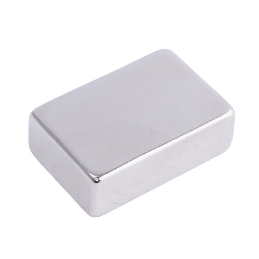 Neodym Magnet, Quader Block 20 x 20 x 5 mm (N38), Ni+Cu+Ni (Nickel) Neodym Magnet, Quader Block 20 x 20 x 5 mm (N38), Ni+Cu+Ni (Nickel)